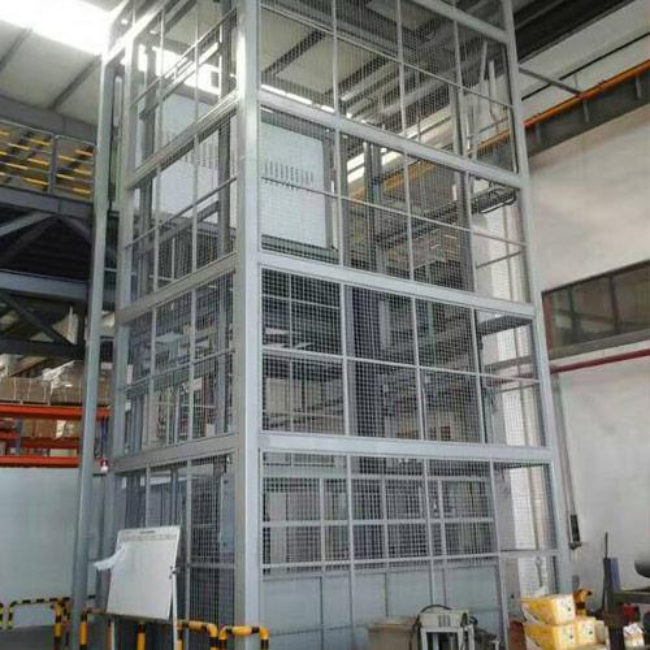 郾城导轨式升降平台货梯